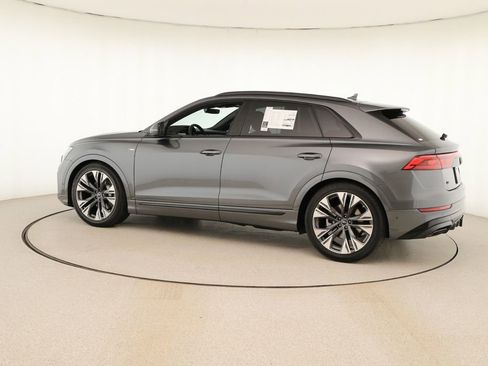 New 2026 Audi Q8 Prestige image 3