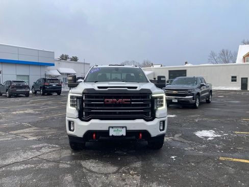 Used 2021 GMC Sierra 2500 AT4 w/ AT4 Preferred Package image 2
