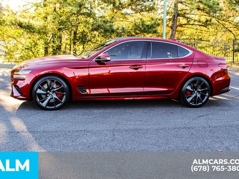 Used 2022 Genesis G70 3.3T image 7