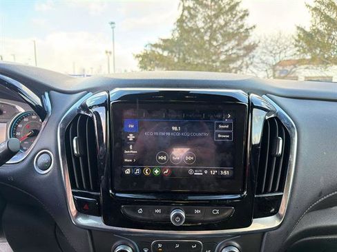 Certified 2023 Chevrolet Traverse LT w/ LPO, Floor Liner Package image 36