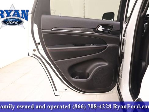 Used 2021 Jeep Grand Cherokee Trailhawk w/ Trailhawk Luxury Group image 8