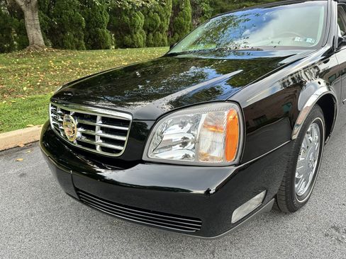 Used 2005 Cadillac De Ville w/ Limited Edition Package FWD image 78