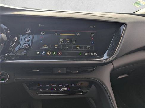 Used 2023 Buick Envision Essence image 11