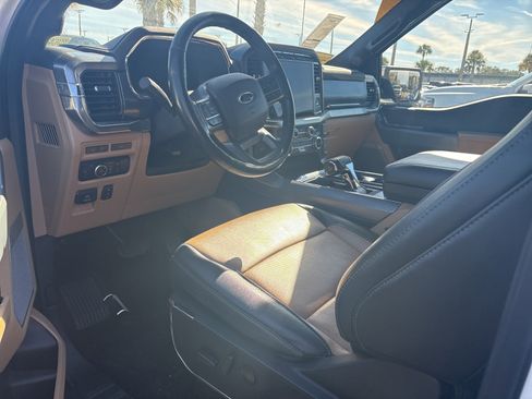 Used 2023 Ford F150 Lariat w/ FX4 Off-Road Package image 5