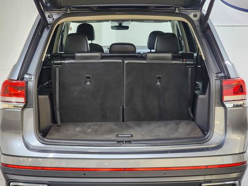 Used 2021 Volkswagen Atlas SE image 8