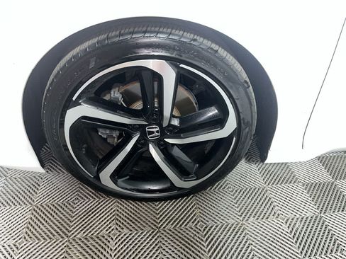 Used 2021 Honda Accord Sport image 10