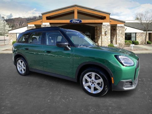 Used 2025 MINI Cooper Countryman S image 3