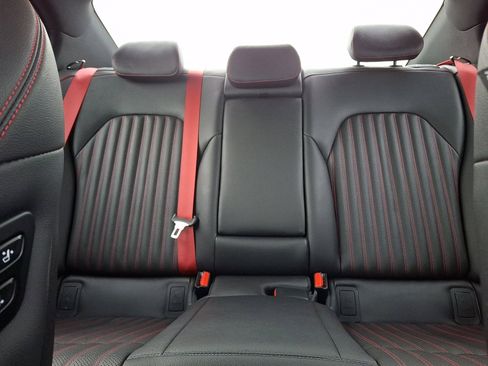 Certified 2023 Genesis G70 2.0T w/ Sport Prestige Package image 19