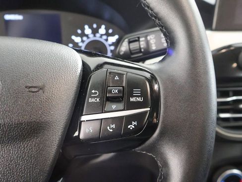 Used 2022 Ford Escape SEL image 40