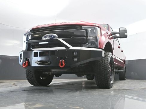 Used 2019 Ford F350 Lariat w/ Lariat Ultimate Package AWD/4WD image 45