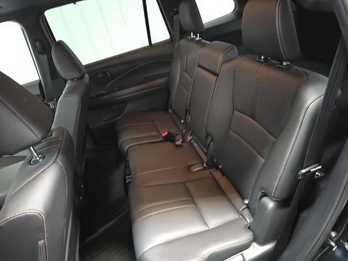 Used 2024 Honda Passport TrailSport image 33