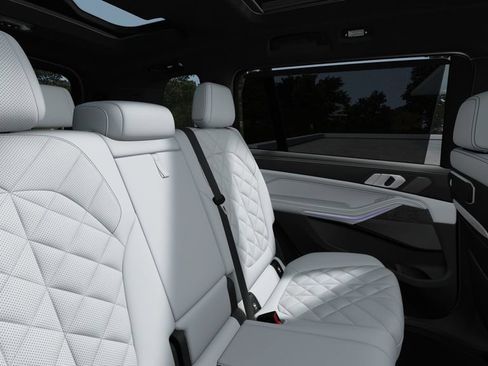 New 2027 BMW X7 xDrive40i w/ M Sport Package AWD/4WD image 36