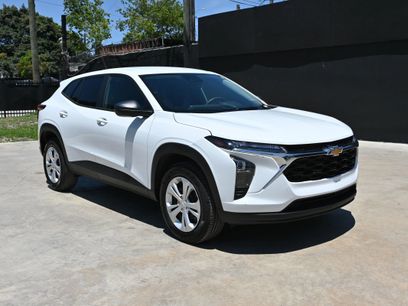 Used 2025 Chevrolet Trax LS