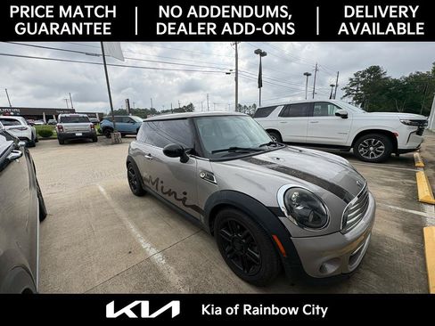 Used 2012 MINI Cooper Hardtop FWD image 2