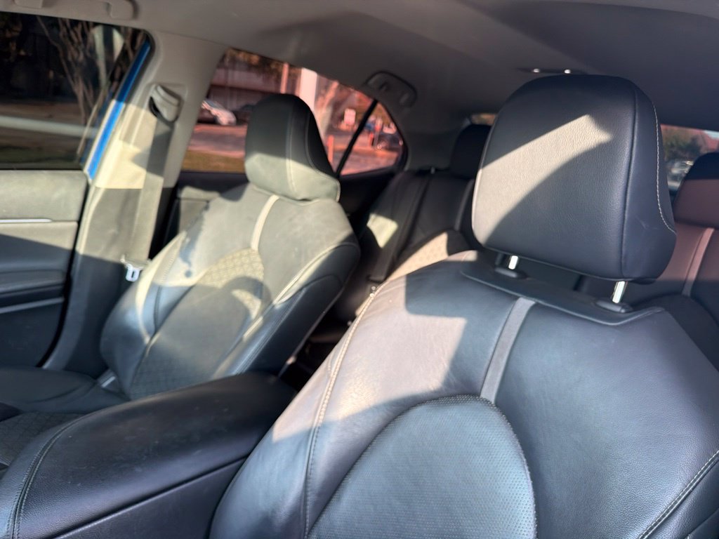 Used 2019 Toyota Camry XSE FWD image 11