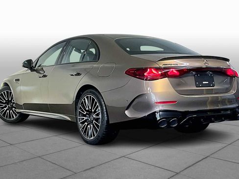 New 2026 Mercedes-Benz E 53 AMG e 4MATIC Sedan image 3