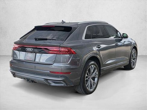 Used 2021 Audi Q8 Premium Plus AWD/4WD image 5