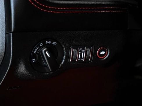 Used 2023 Dodge Charger Scat Pack RWD image 33