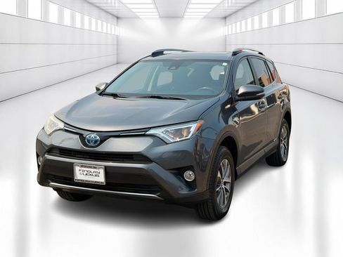 Used 2017 Toyota RAV4 XLE w/ All Weather Liner Package AWD/4WD image 1