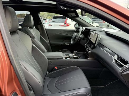 Used 2024 Lexus RX 500h F Sport image 12