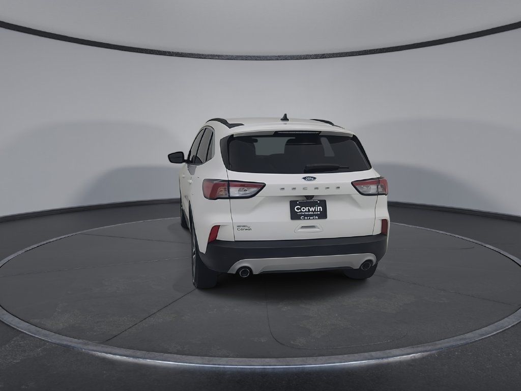 Used 2022 Ford Escape SEL w/ Technology Package FWD image 14