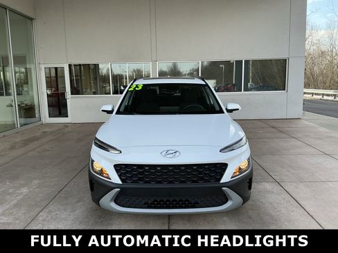 Used 2023 Hyundai Kona SEL w/ Convenience Package image 2