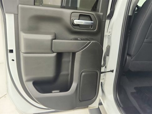 Used 2022 Chevrolet Silverado 2500 LT w/ Convenience Package image 27