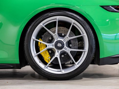 Used 2022 Porsche 911 GT3 image 18