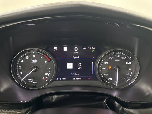 Certified 2025 Cadillac XT5 Sportv w/ Technology Package image 38