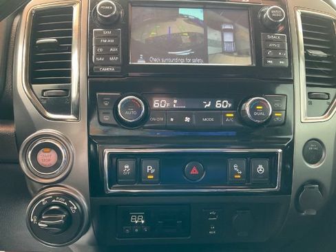 Used 2019 Ford Escape SE AWD/4WD image 46