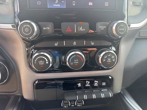 New 2026 RAM 1500 Big Horn AWD/4WD image 21