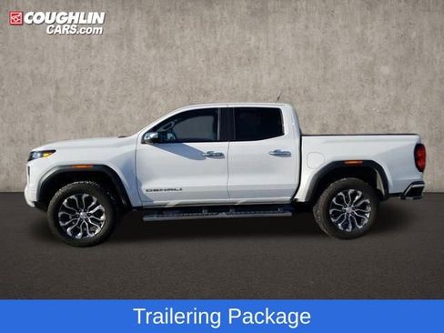 Used 2023 GMC Canyon Denali image 5