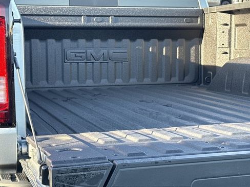 New 2026 GMC Sierra 1500 AT4X AWD/4WD image 10