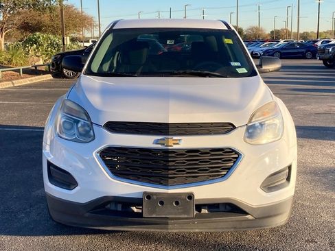 Used 2016 Chevrolet Equinox LS image 2