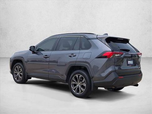 Used 2024 Toyota RAV4 XLE Premium AWD/4WD image 8