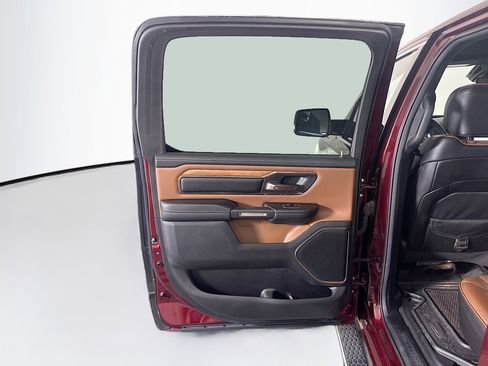 Used 2023 RAM 1500 Limited AWD/4WD image 26