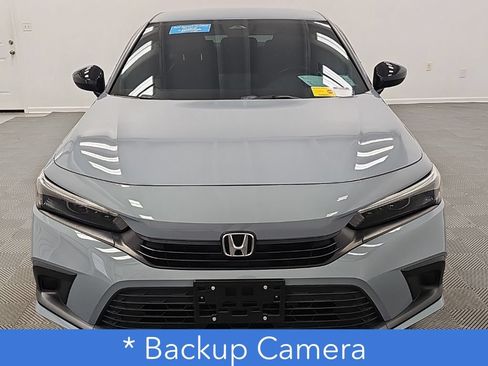 Used 2023 Honda Civic Sport image 4