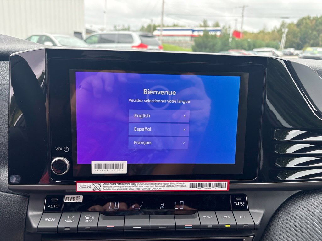 Used 2026 Toyota Camry SE FWD image 24