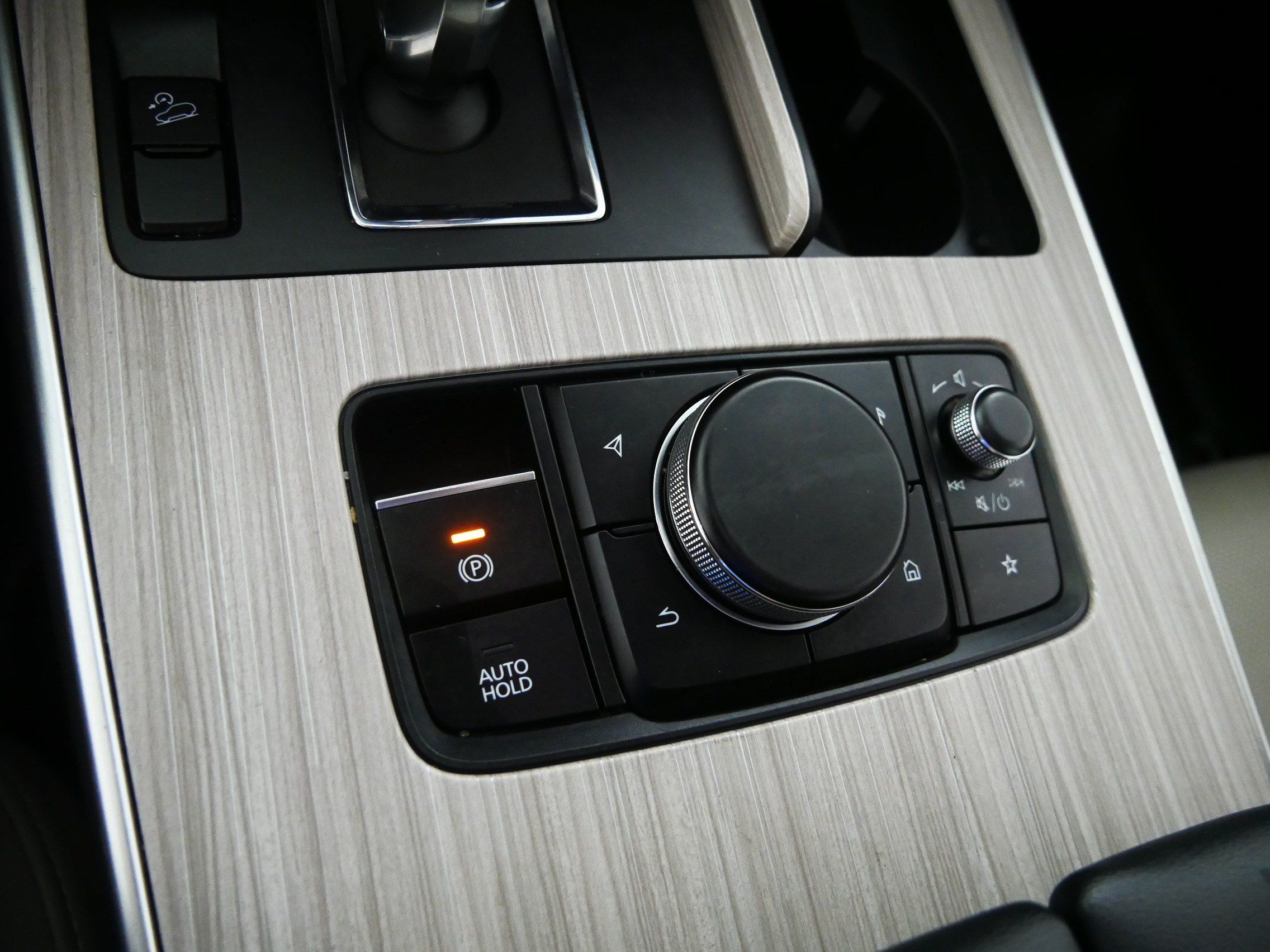 Used 2024 MAZDA CX-90 Plug-In Hybrid w/ Premium Pkg AWD/4WD image 31