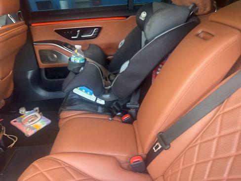 Used 2021 Mercedes-Benz S 580 4MATIC Sedan image 14