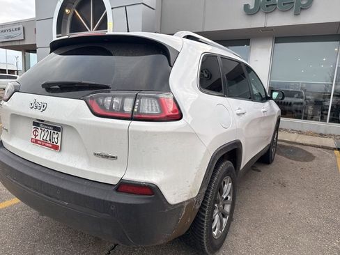 Used 2019 Jeep Cherokee Latitude Plus w/ Cold Weather Group image 7