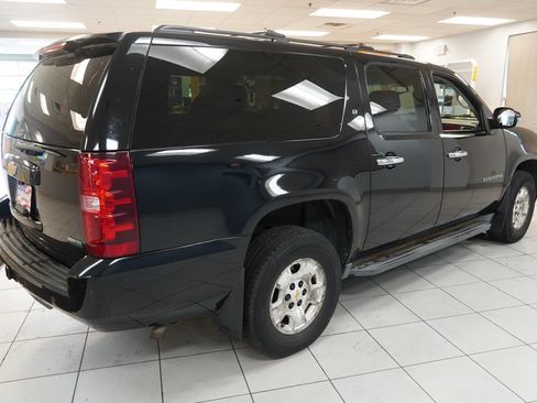 Used 2012 Chevrolet Suburban LT AWD/4WD image 13