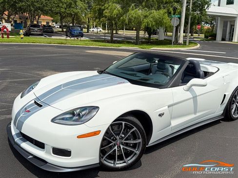 Used 2013 Chevrolet Corvette 427 w/ 1SC Preferred Equipment Group RWD image 9