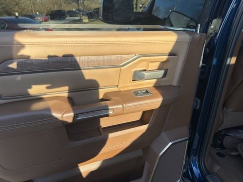 Used 2021 RAM 2500 Limited image 38