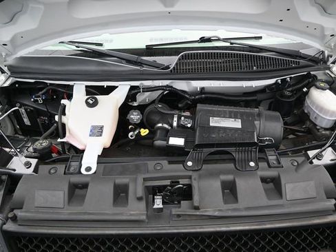 Used 2020 Chevrolet Express 2500 w/ Driver Convenience Package image 13