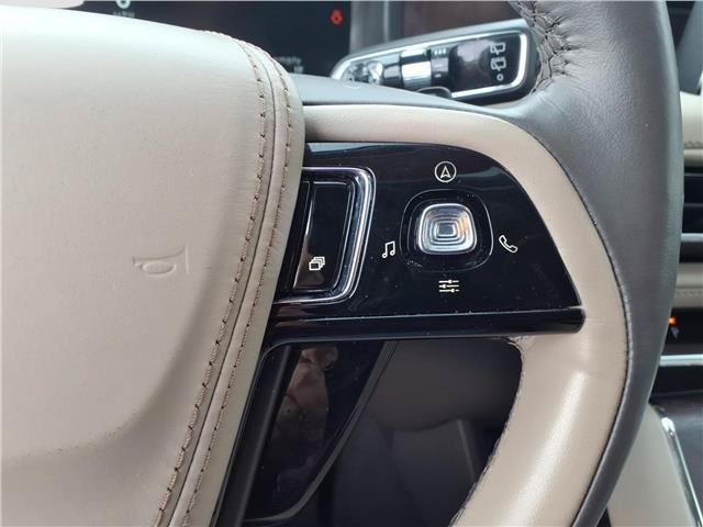 Used 2022 Lincoln Aviator Reserve w/ Equipment Group 201A AWD/4WD image 19