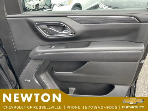 Used 2024 GMC Yukon SLT RWD image 26