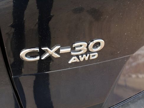 Used 2025 MAZDA CX-30 AWD 2.5 S w/ Premium Package image 9