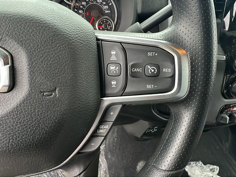 Used 2025 RAM 2500 Big Horn image 28