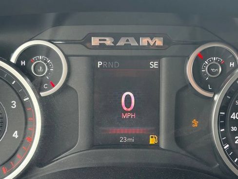 New 2026 RAM 2500 Big Horn AWD/4WD image 19